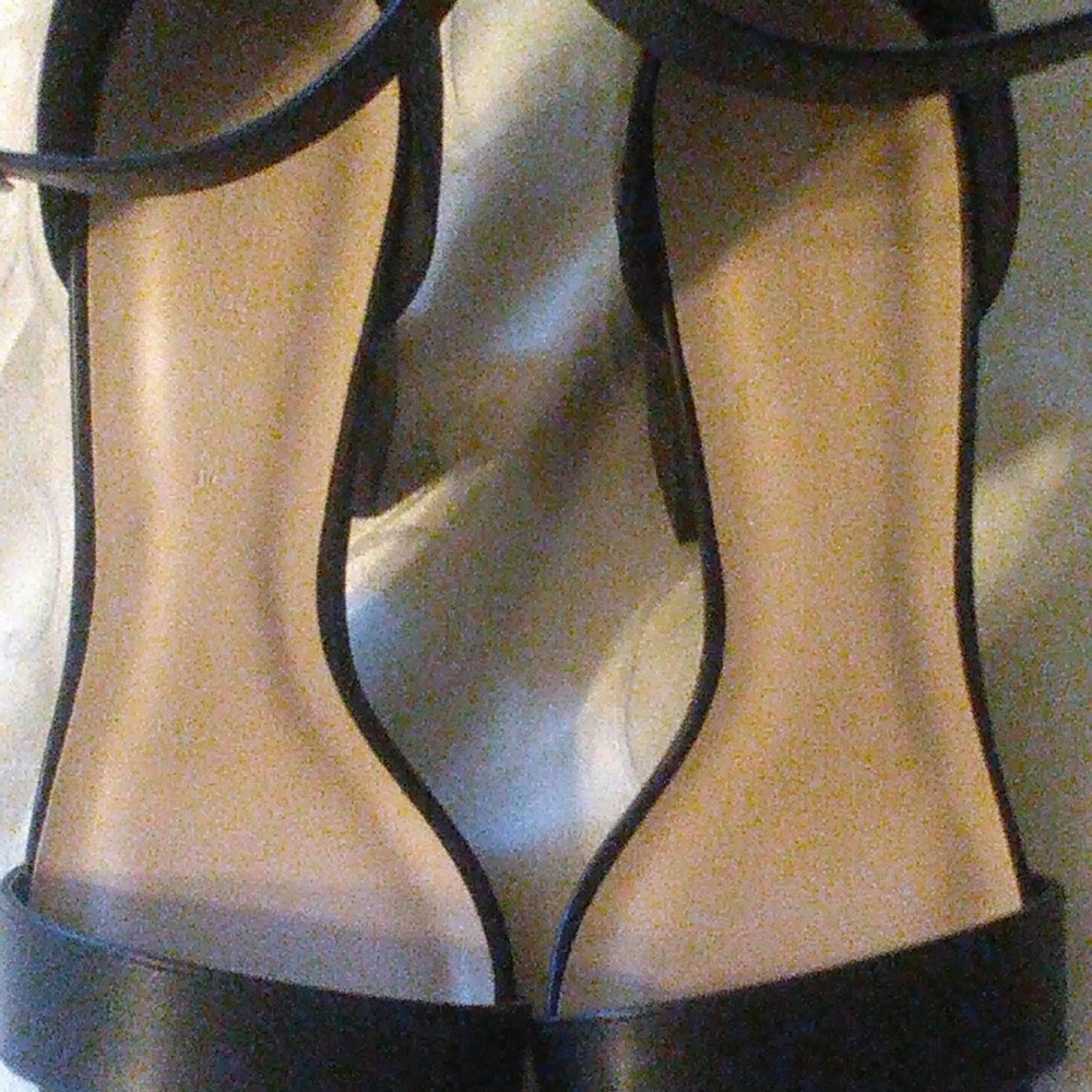 WOMEN SHOES
